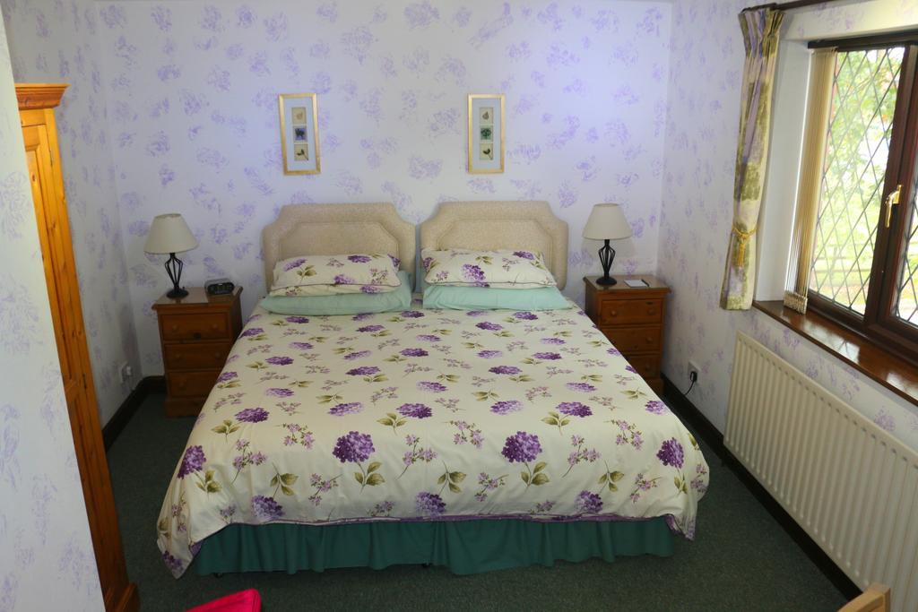 Eagles Guest House Линкълн Екстериор снимка